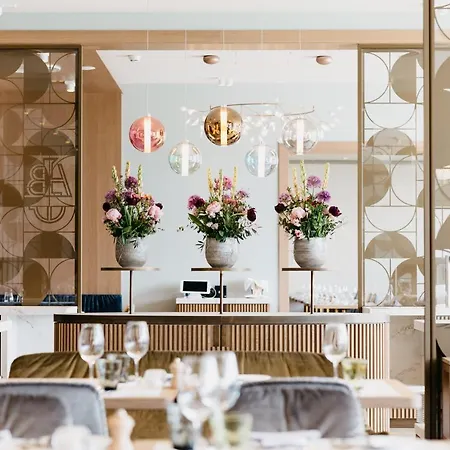 Beatus Wellness- & Spa-hotel Hotell Merligen